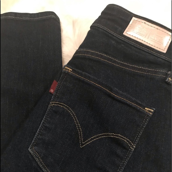 ๐๐๐ HOST PICK!! Leviโs High Rise Skinny Jeans Stetch Fit - Picture 5 of 8